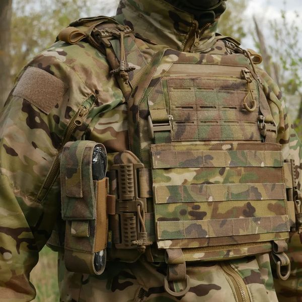 Підсумок під турнікет відкритого типу з кріпленнями для тактичних ножиць та маркера мультикам 2496025184 фото